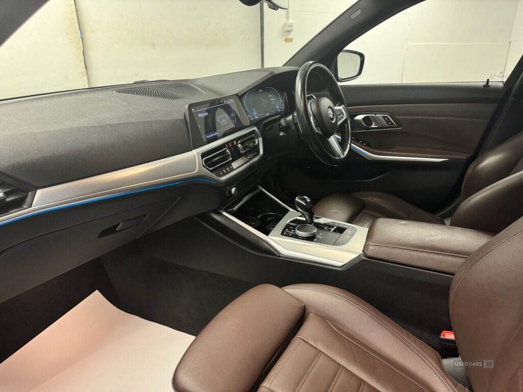 Dec 2019 BMW 3 Series 330e M Sport 4dr Auto