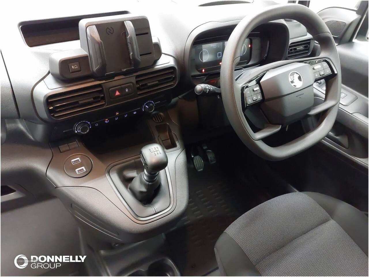 Dec 2024 Vauxhall Combo 1.5 Turbo D 100ps Prime H1 Crew Van