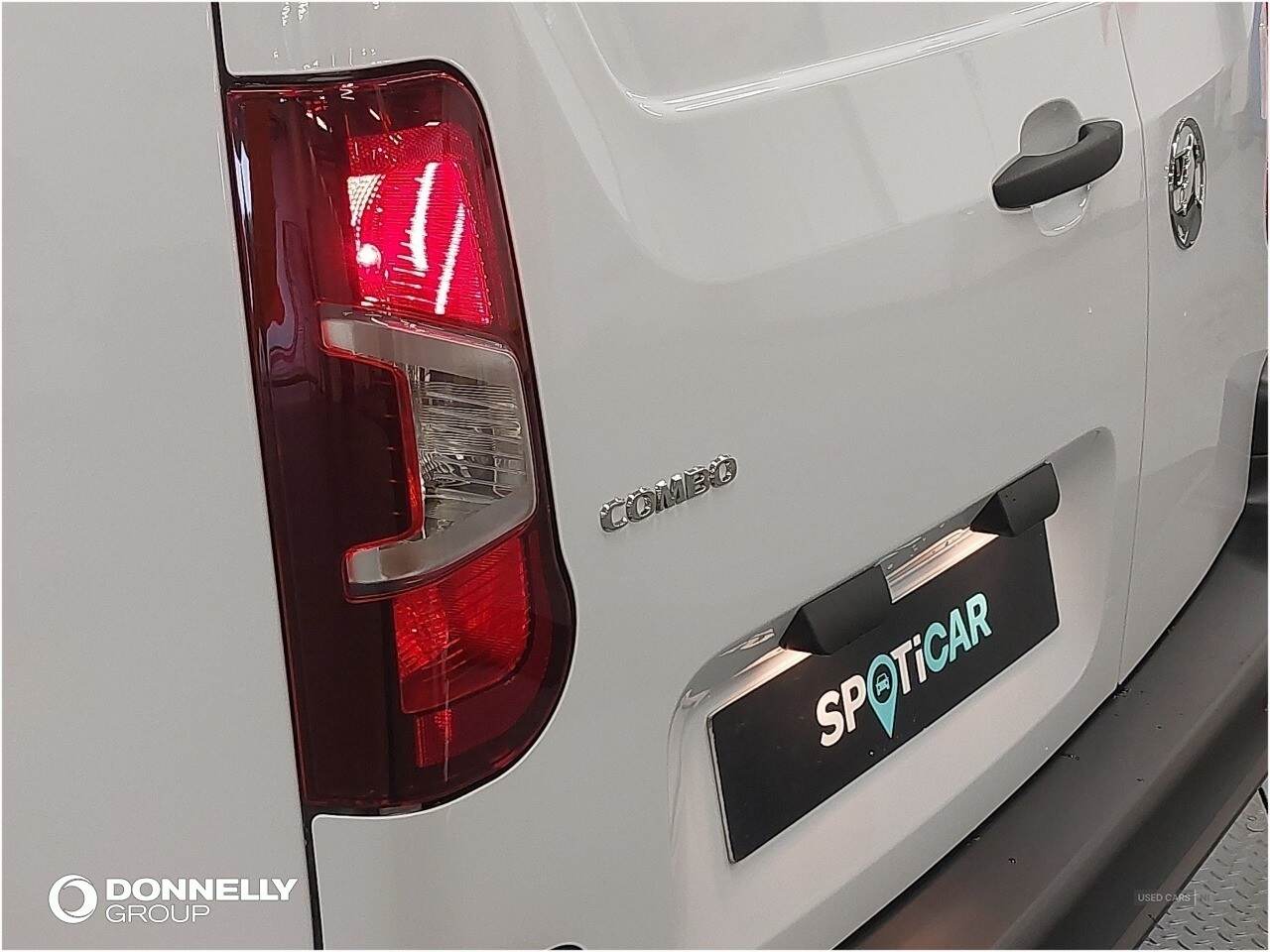 Dec 2024 Vauxhall Combo 1.5 Turbo D 100ps Prime H1 Crew Van