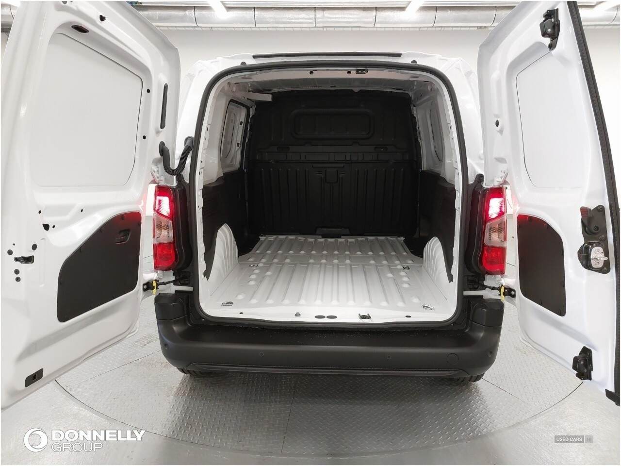 Dec 2024 Vauxhall Combo 1.5 Turbo D 100ps Prime H1 Van