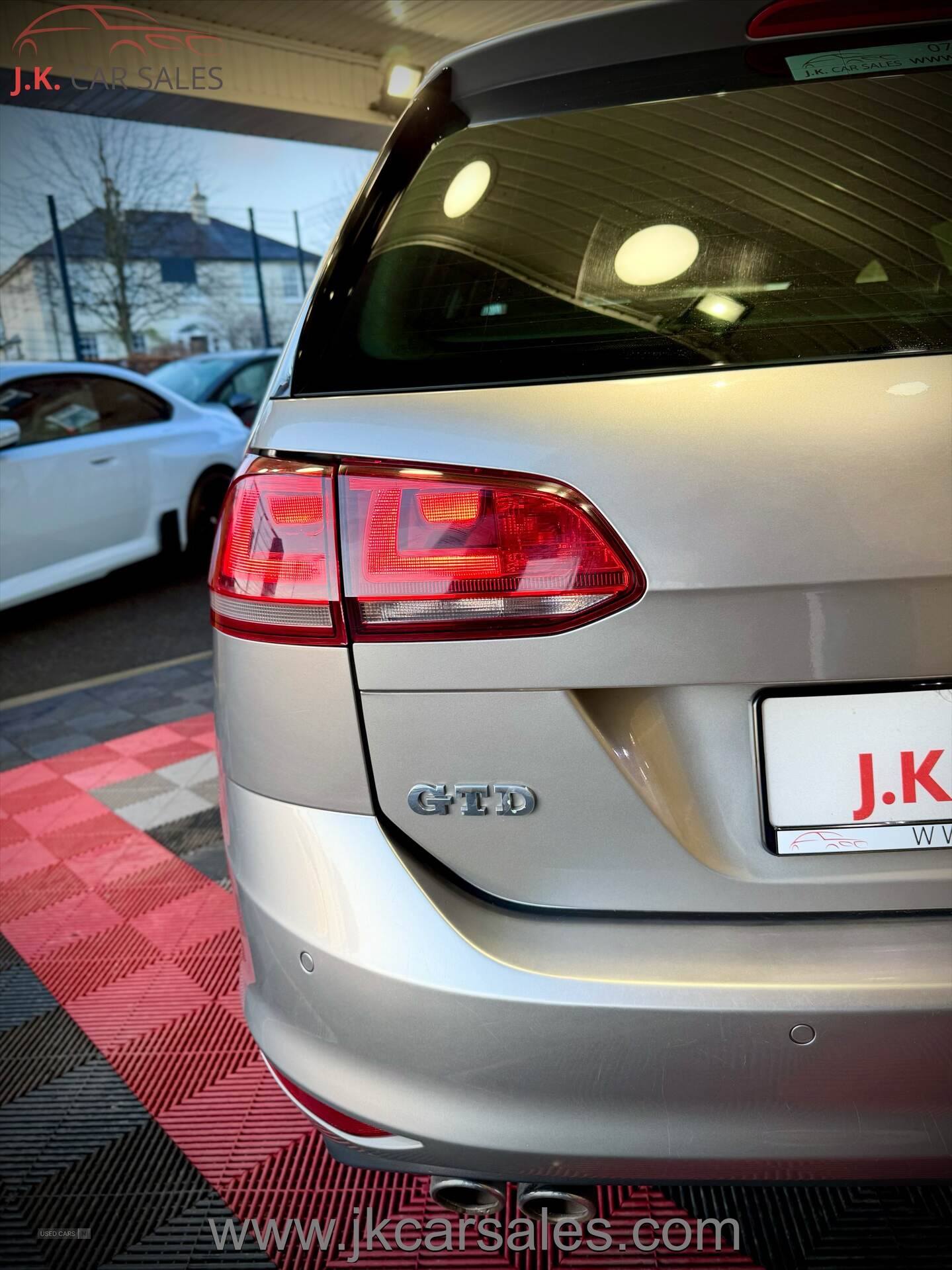 Volkswagen Golf DIESEL ESTATE in Tyrone