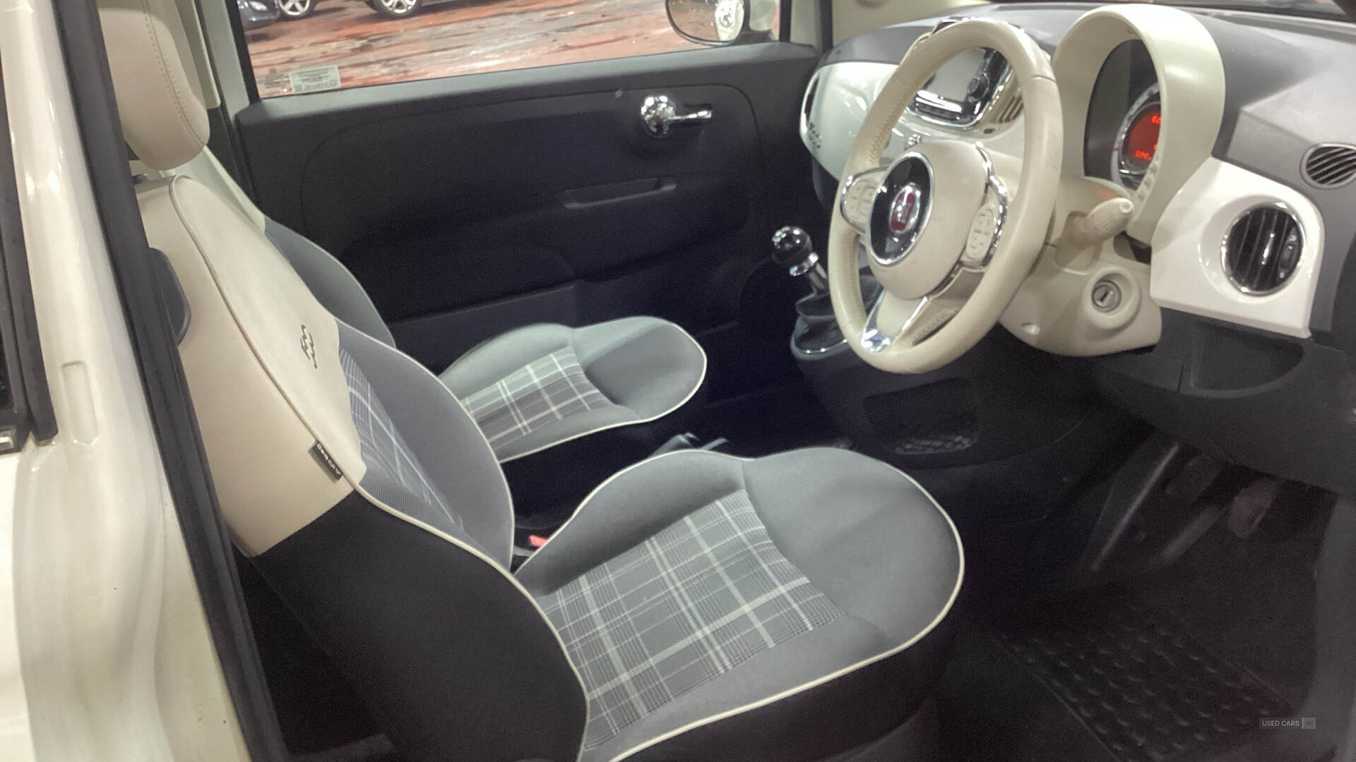 Fiat 500 HATCHBACK in Derry / Londonderry