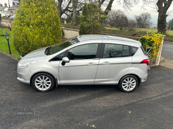 Ford B-Max HATCHBACK in Antrim