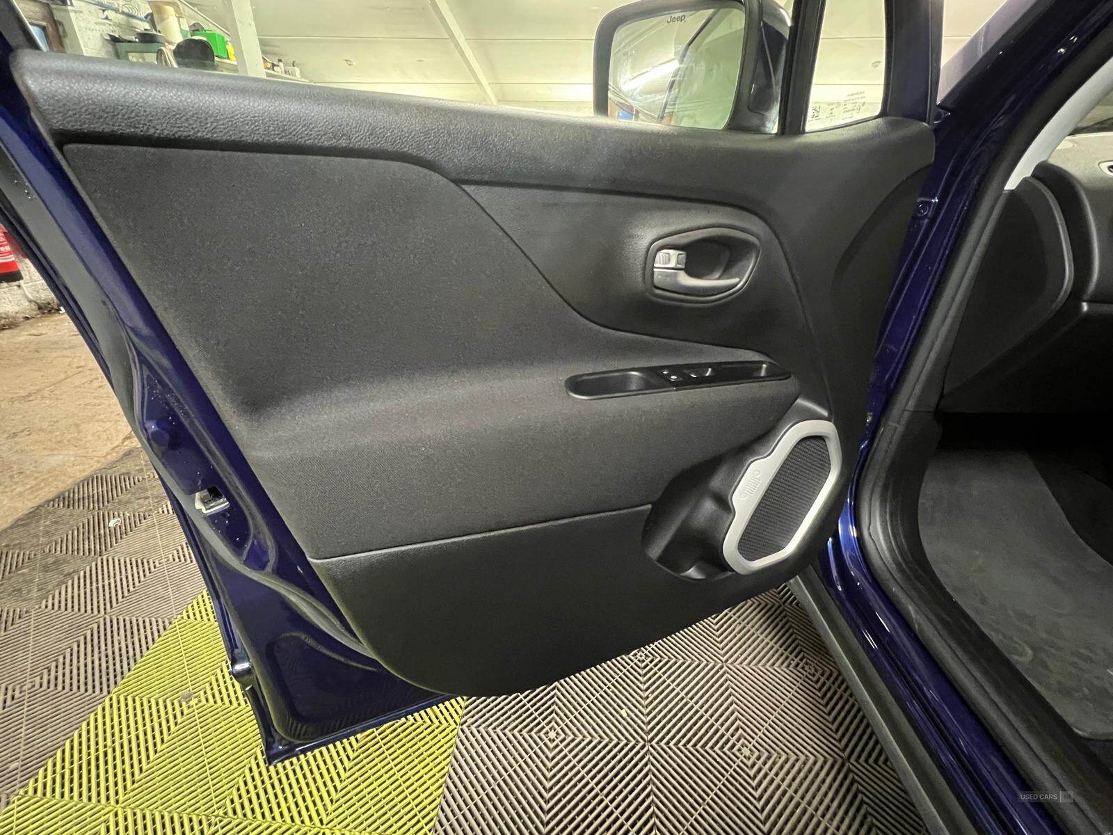 Sep 2021 Jeep Renegade 1.0 T3 GSE Longitude 5dr