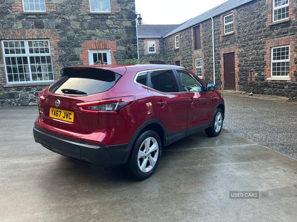 Nissan Qashqai DIESEL HATCHBACK in Antrim