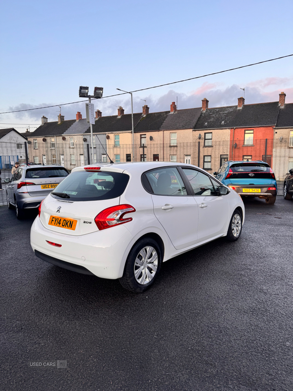 Peugeot 208 DIESEL HATCHBACK in Antrim