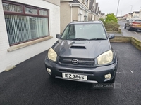 Toyota RAV4 2.0 D-4D XT-R 5dr in Antrim