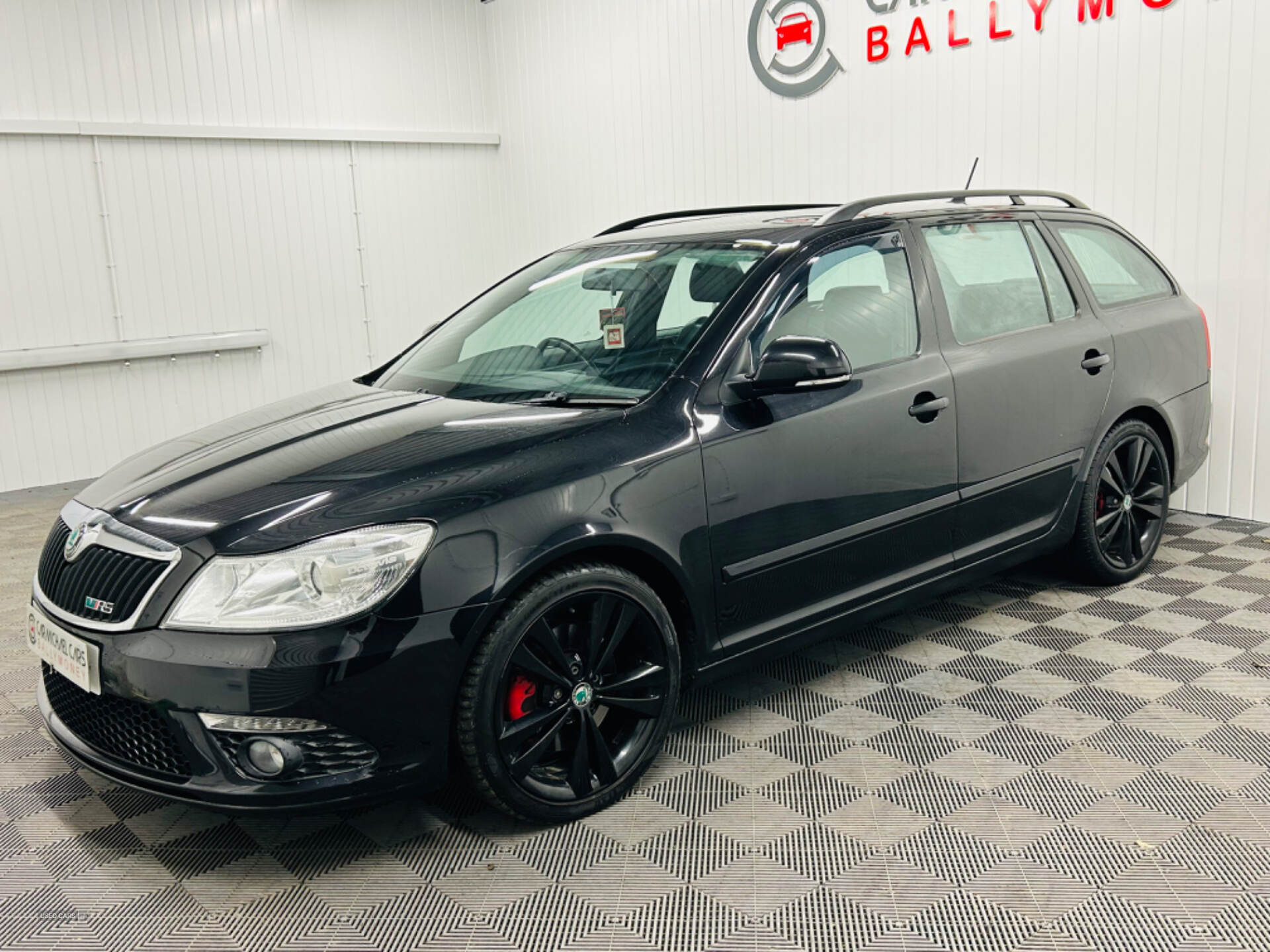 Skoda Octavia ESTATE SPECIAL EDITION in Antrim