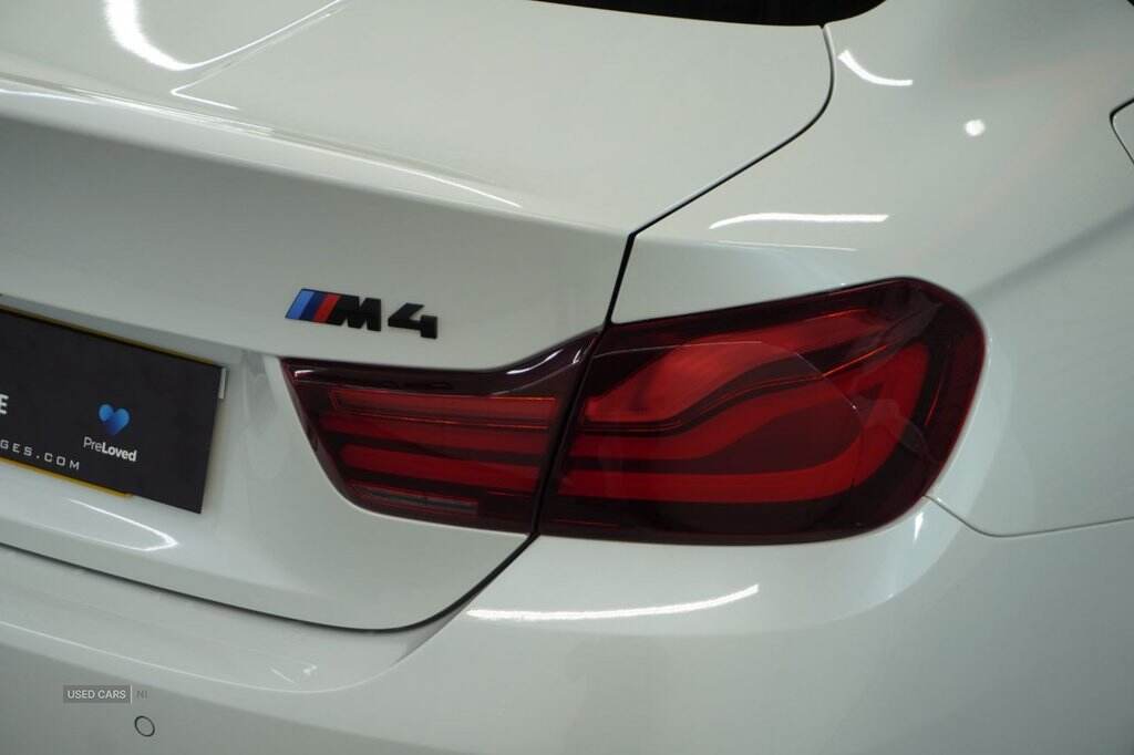 Dec 2020 BMW M4 M4 2dr DCT [Competition Pack]