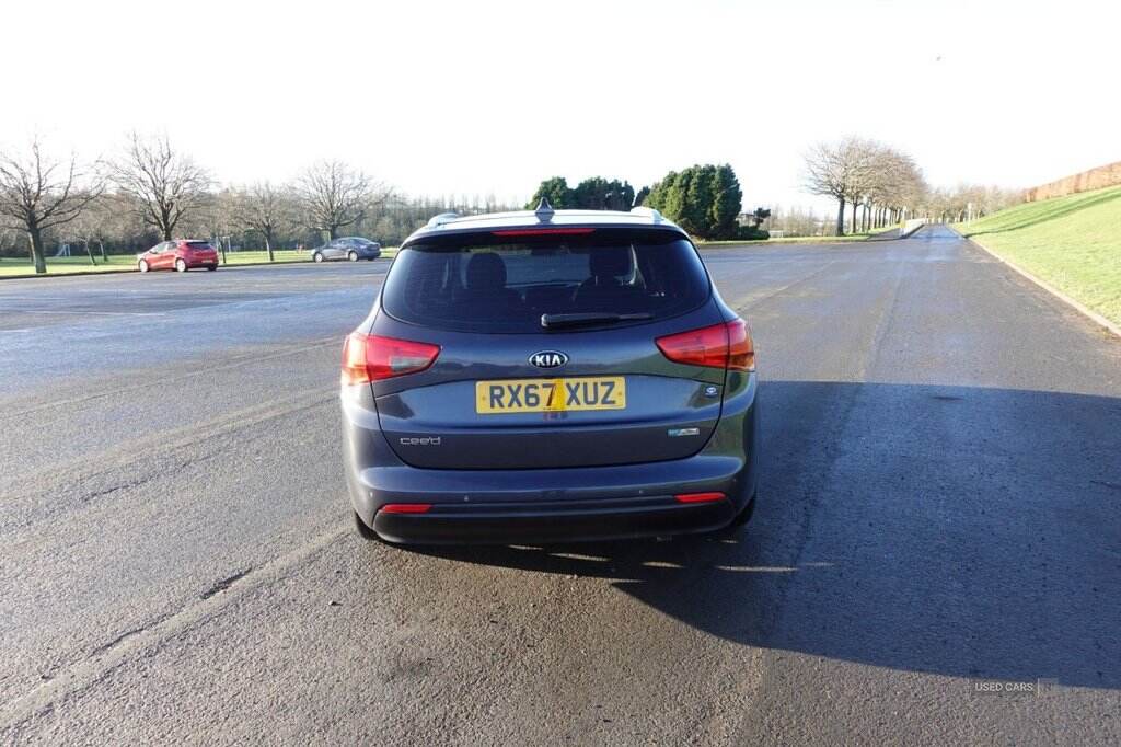 Oct 2017 Kia Ceed 1.6 CRDi ISG 2 5dr