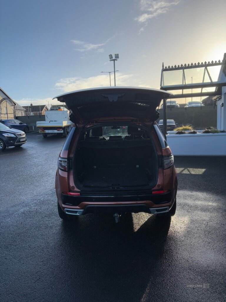 Nov 2019 Land Rover Discovery Sport 2.0 D180 R-Dynamic S 5dr Auto [5 Seat]