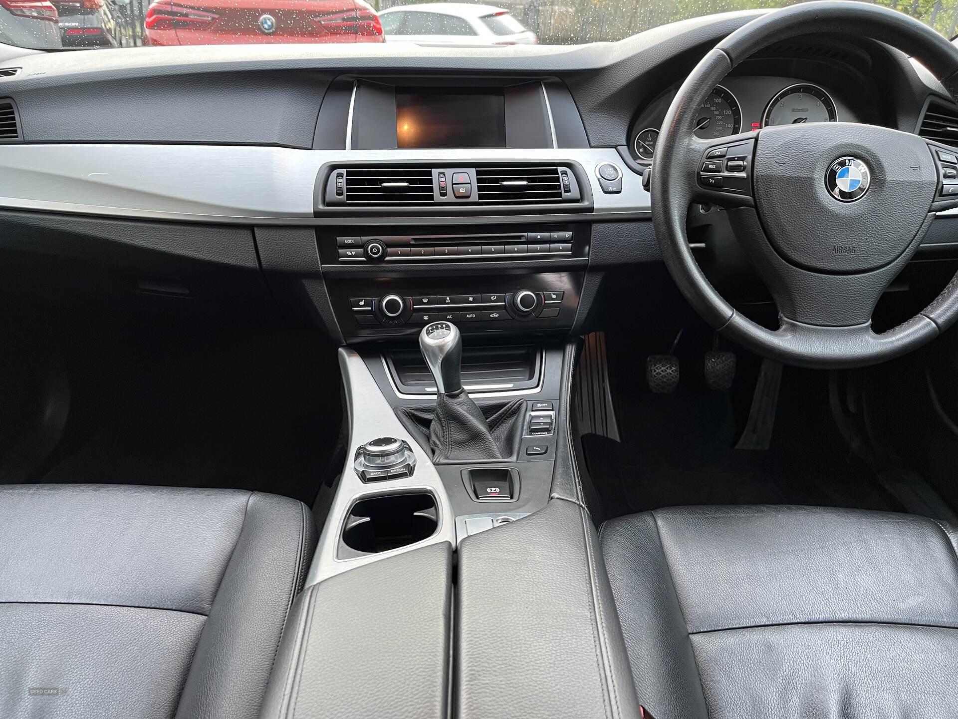 Nov 2013 BMW 5 Series 520d SE 5dr