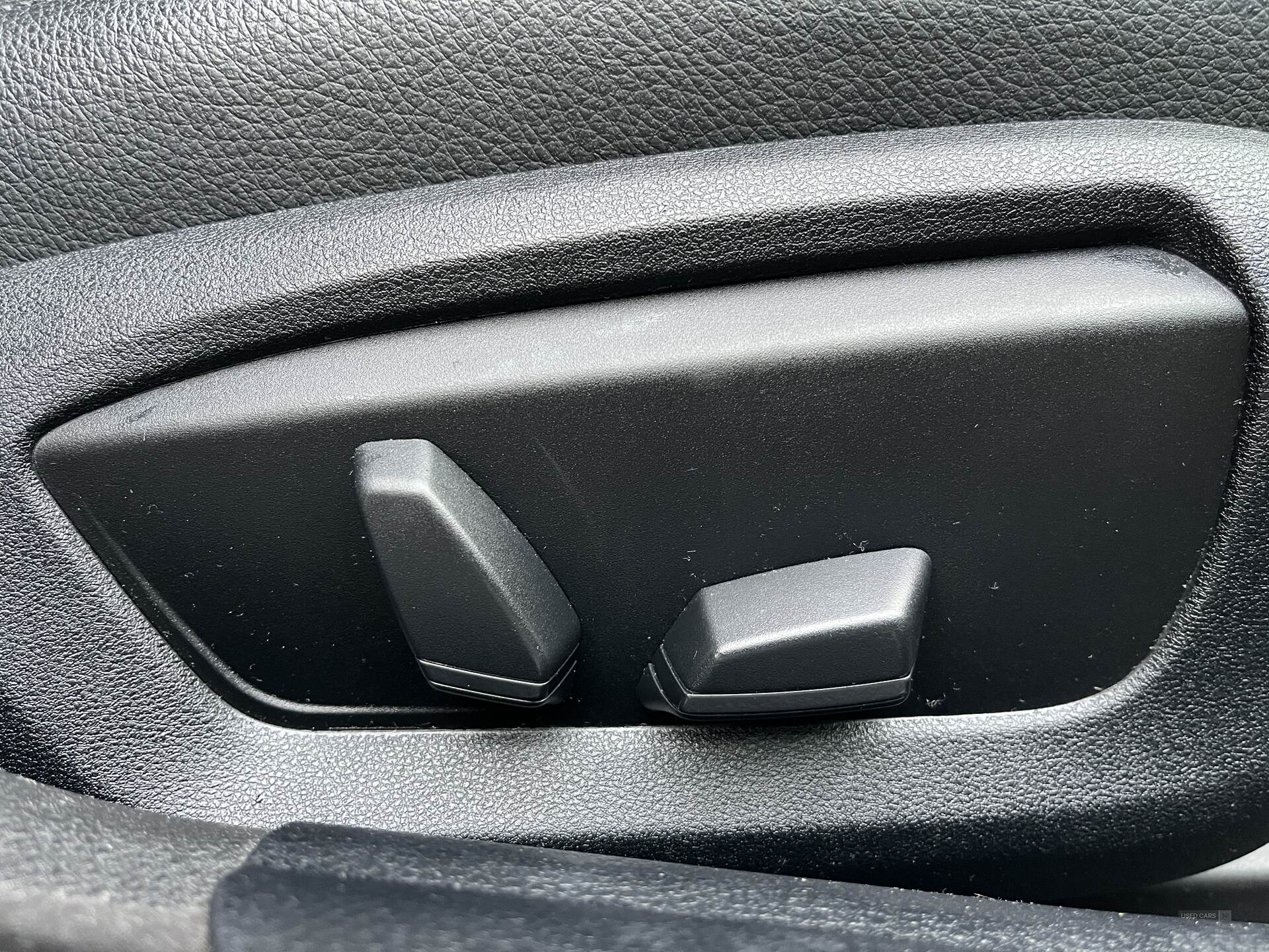 Nov 2013 BMW 5 Series 520d SE 5dr
