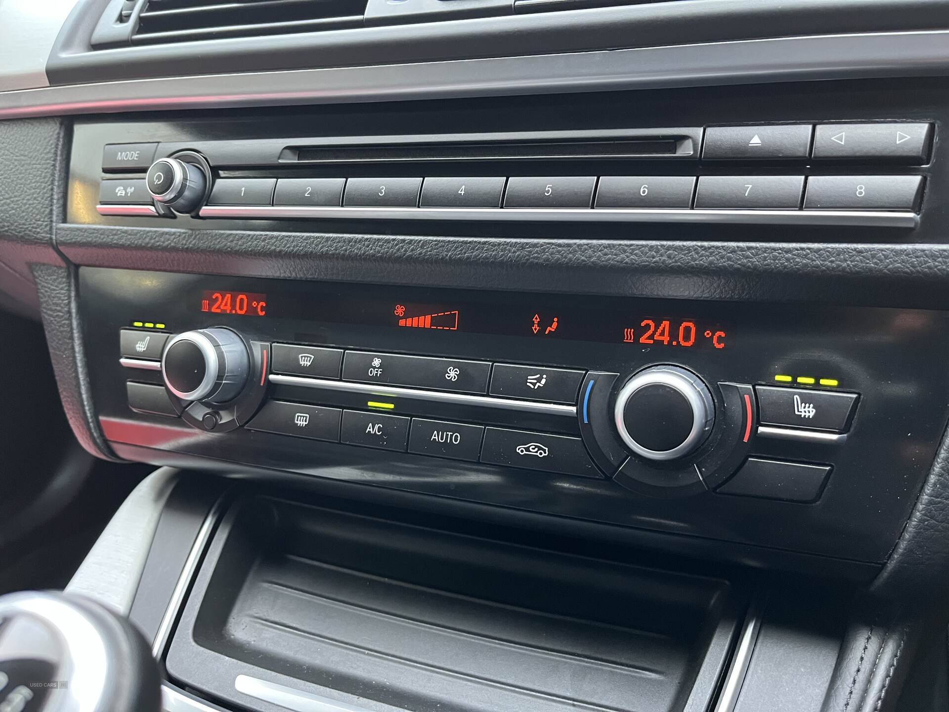Nov 2013 BMW 5 Series 520d SE 5dr