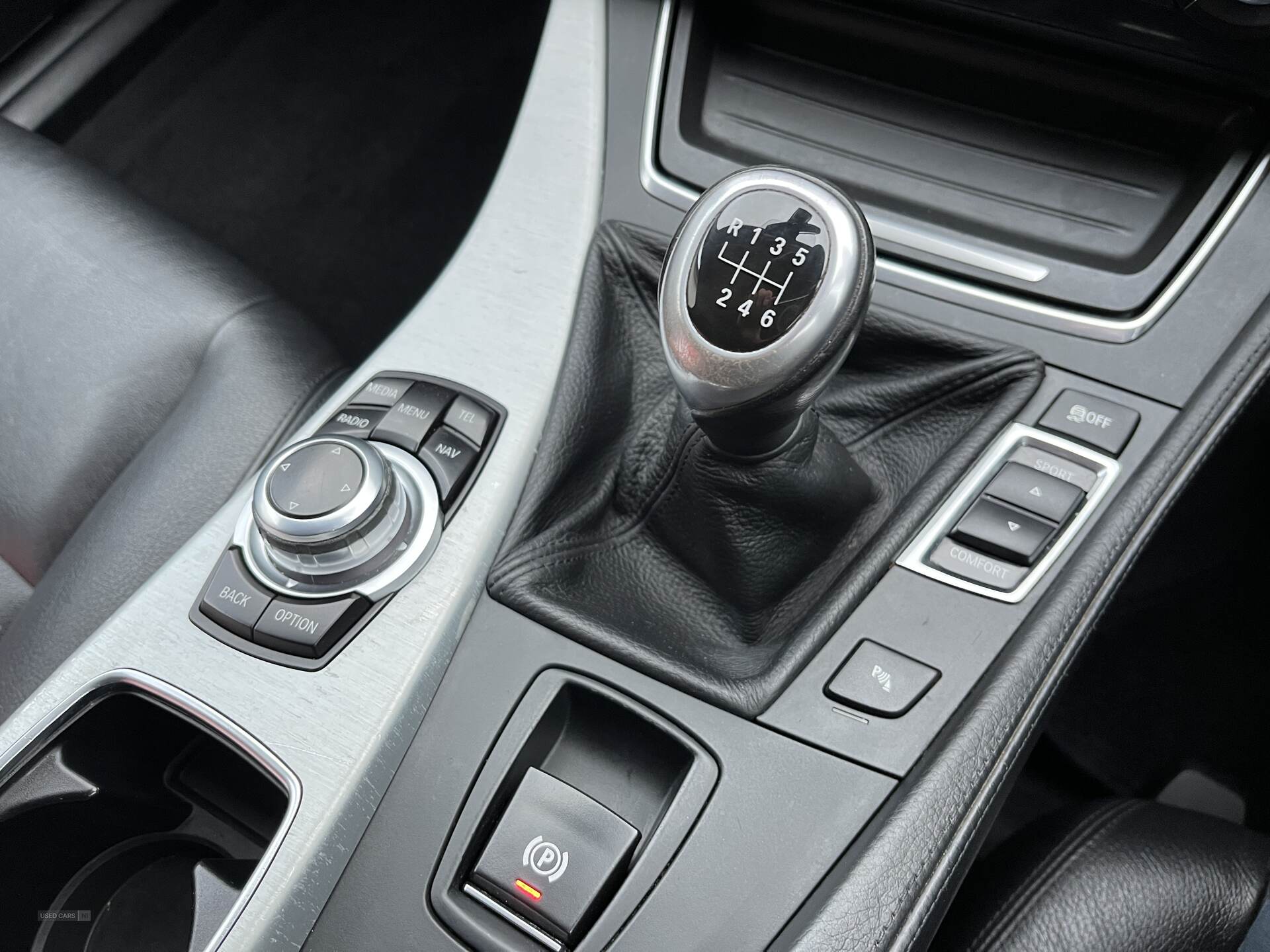 Nov 2013 BMW 5 Series 520d SE 5dr