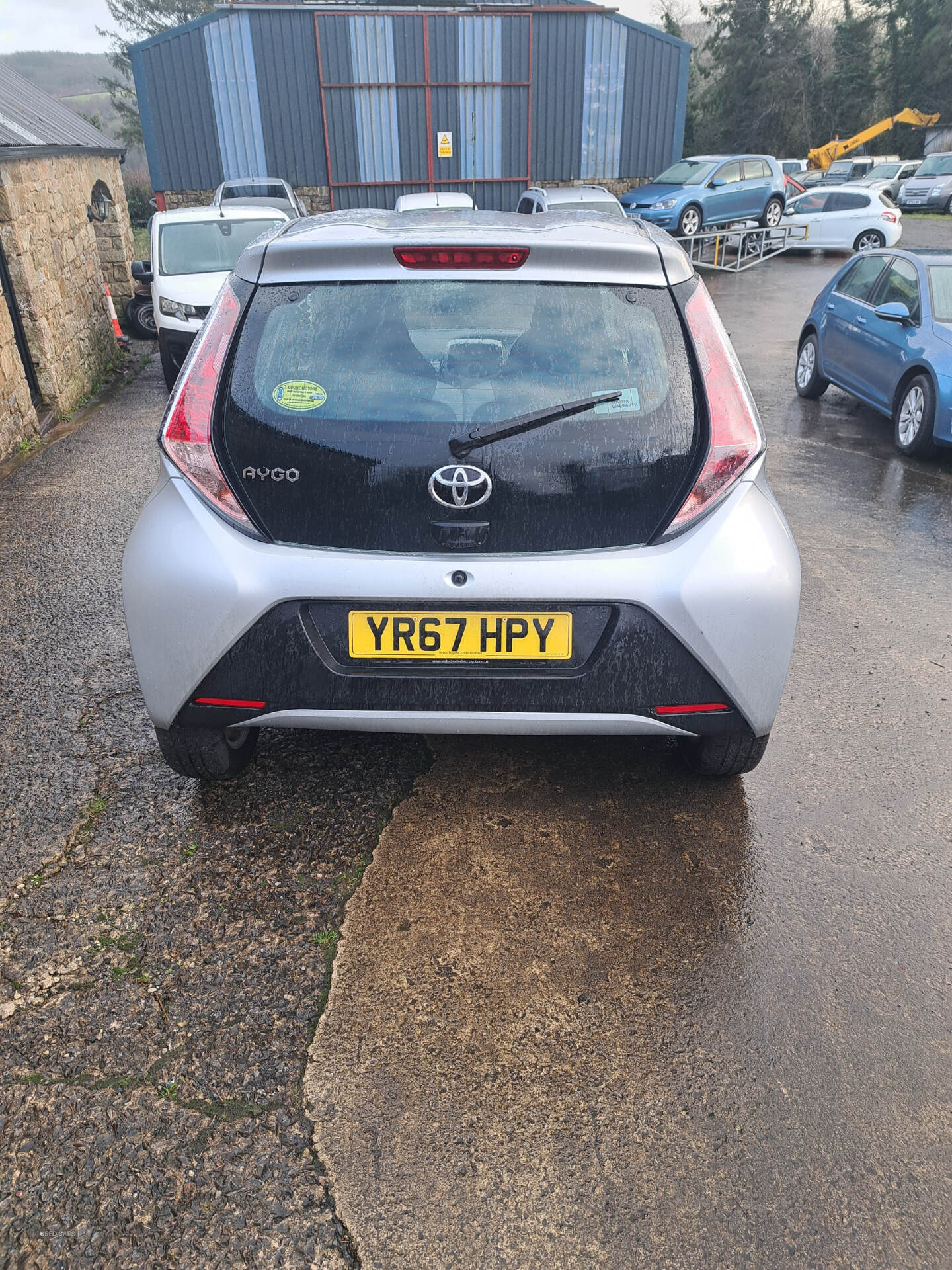 Sep 2017 Toyota Aygo 1.0 VVT-i X-Play 5dr