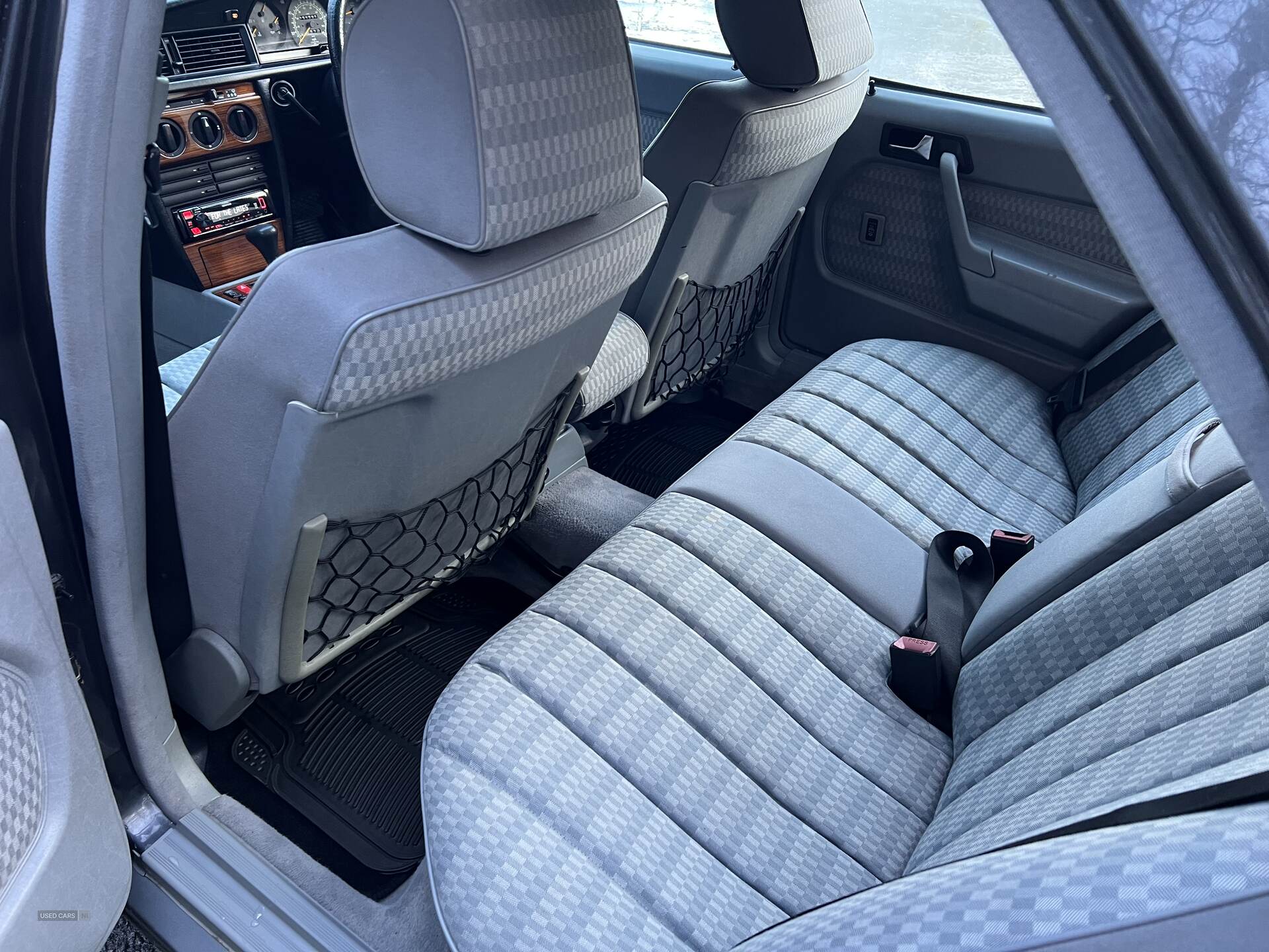 Mar 1992 Mercedes 190 190D 2.5 4dr Auto