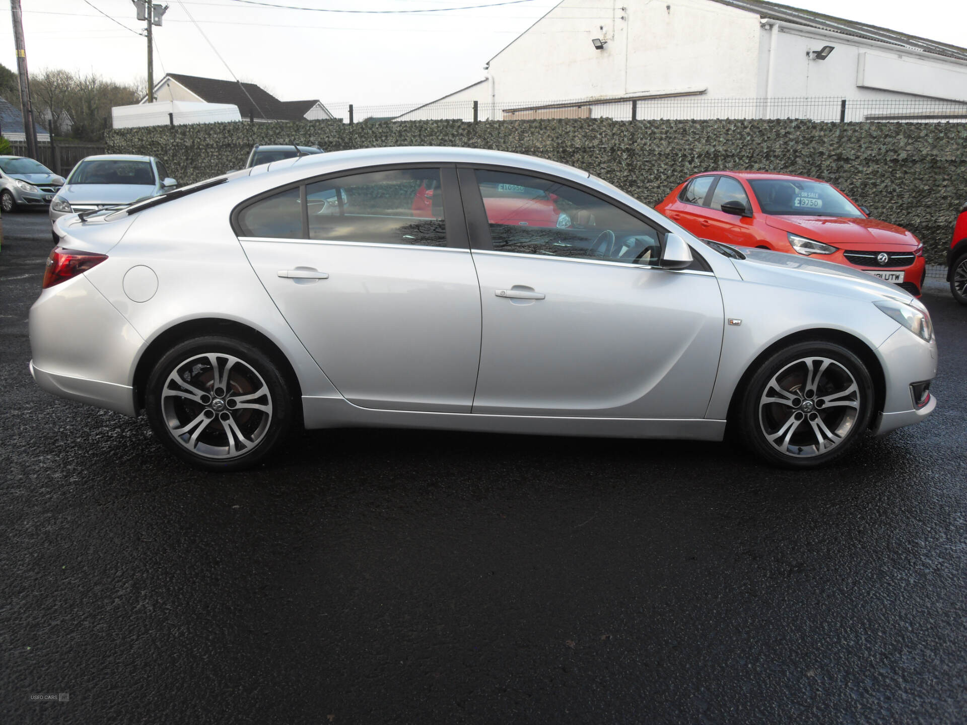 Vauxhall Insignia DIESEL HATCHBACK in Derry / Londonderry