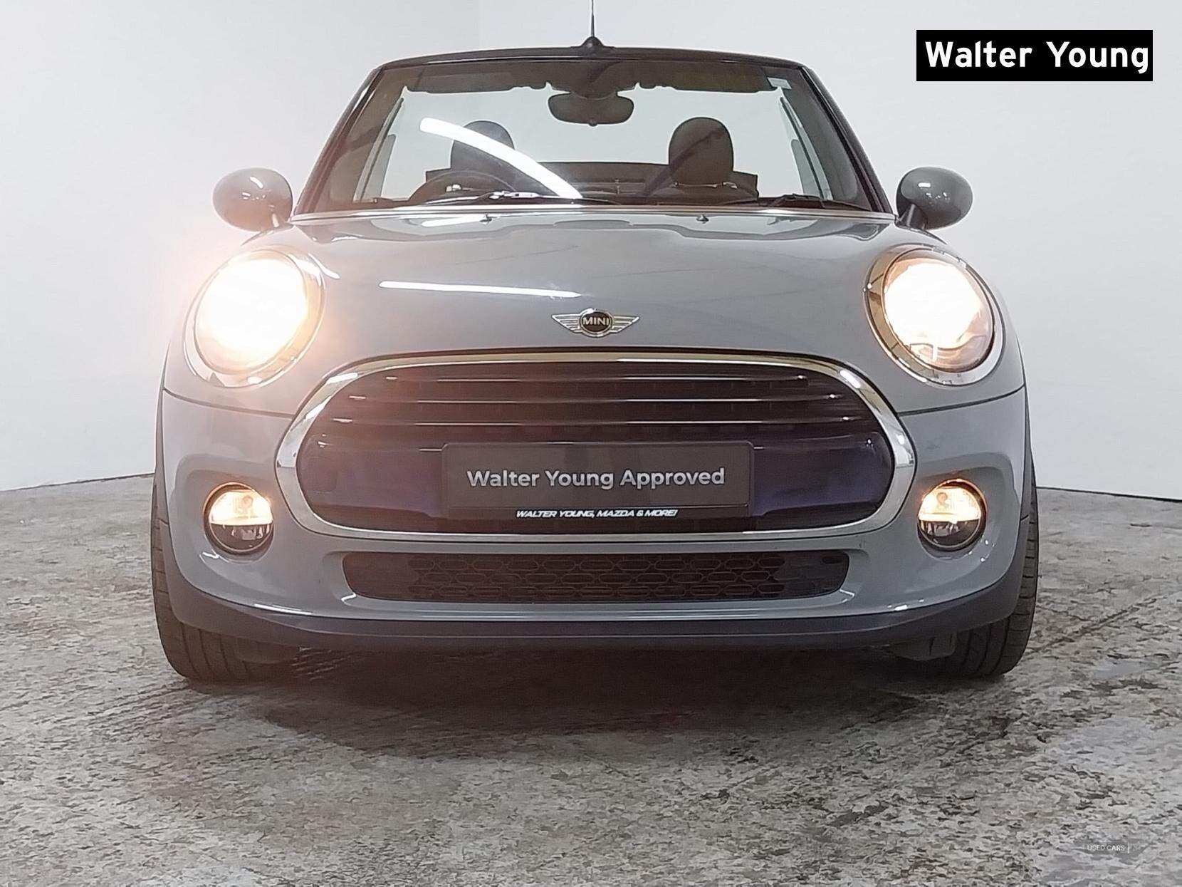 Mar 2017 MINI Convertible 1.5 Cooper 2dr