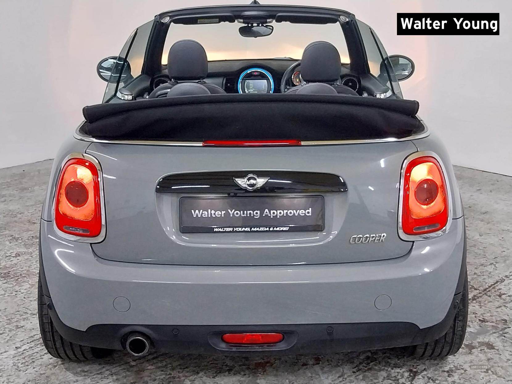 Mar 2017 MINI Convertible 1.5 Cooper 2dr
