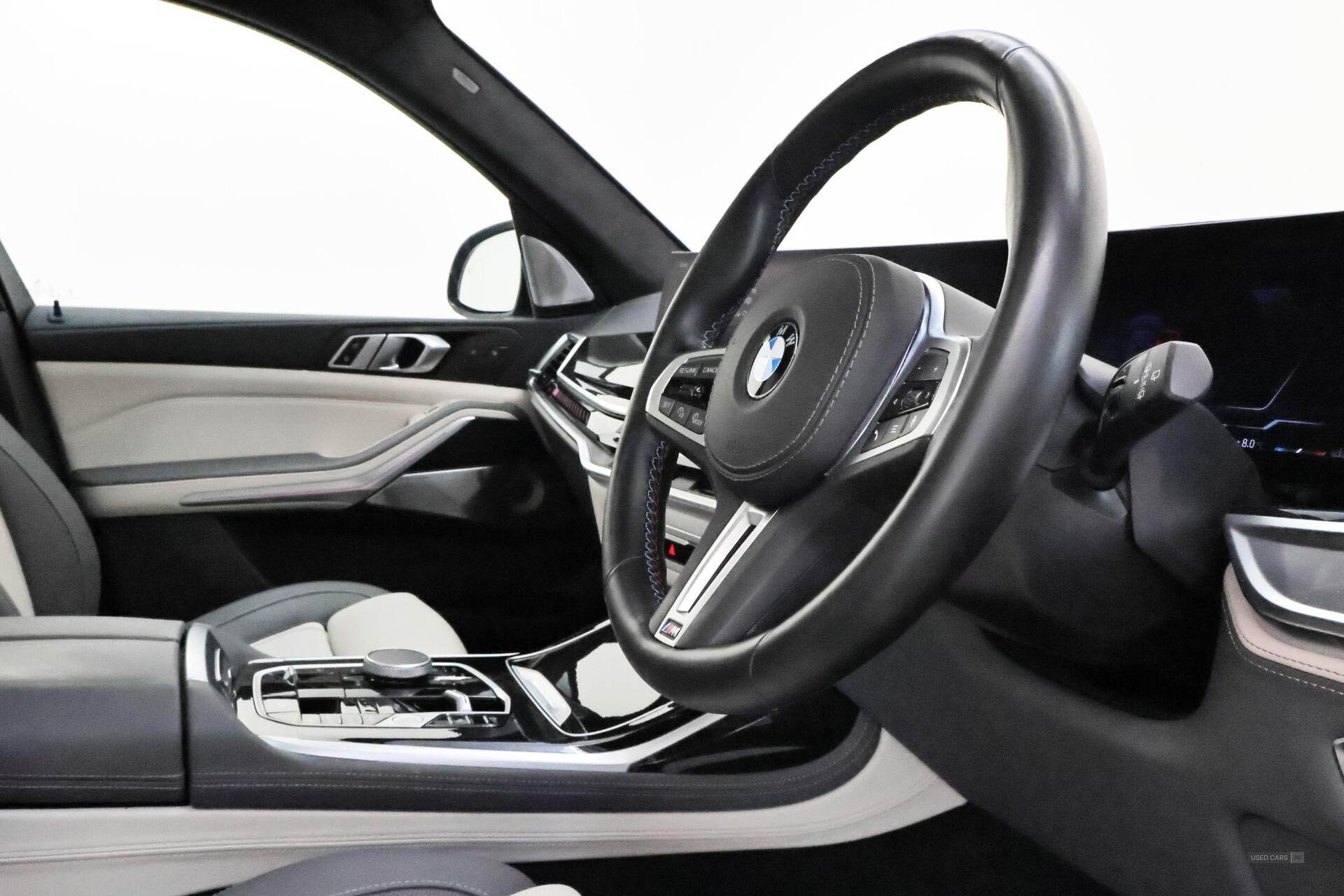 Jun 2023 BMW X7 xDrive M60i 5dr Step Auto