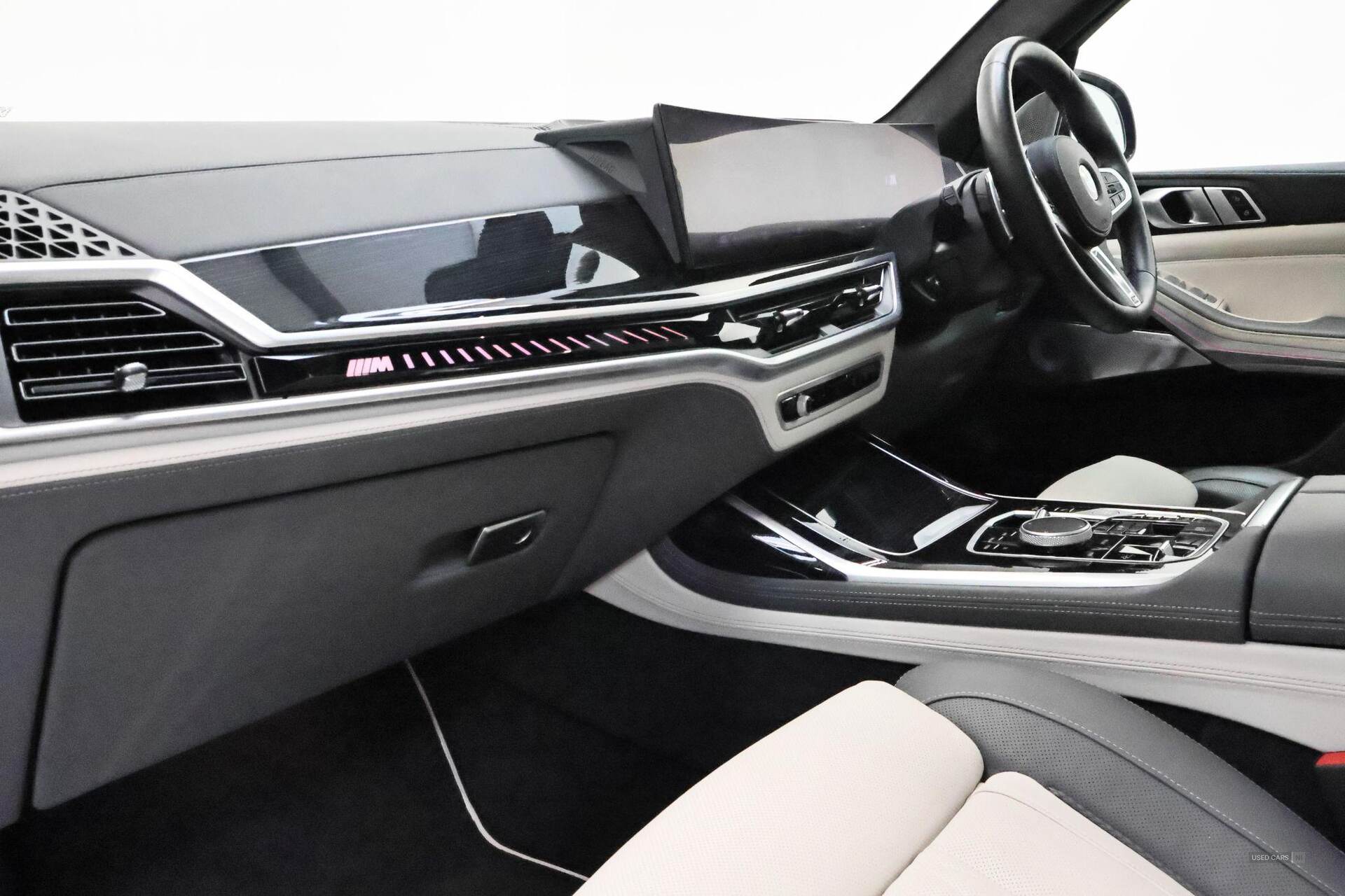 Jun 2023 BMW X7 xDrive M60i 5dr Step Auto