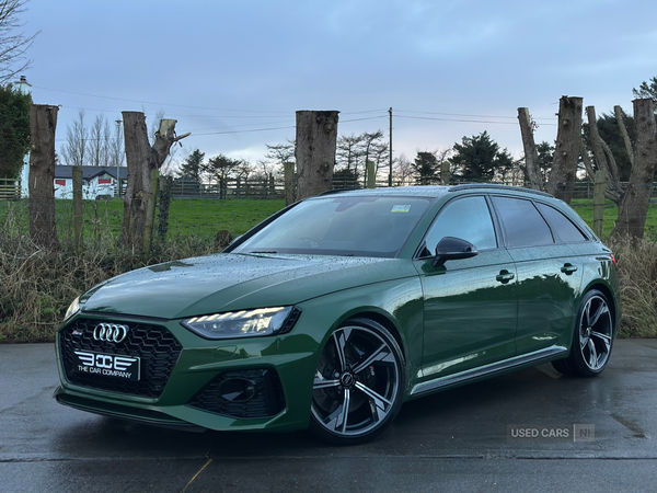 Audi RS4 AVANT in Antrim