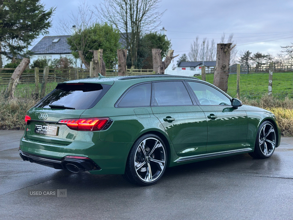 Audi RS4 AVANT in Antrim