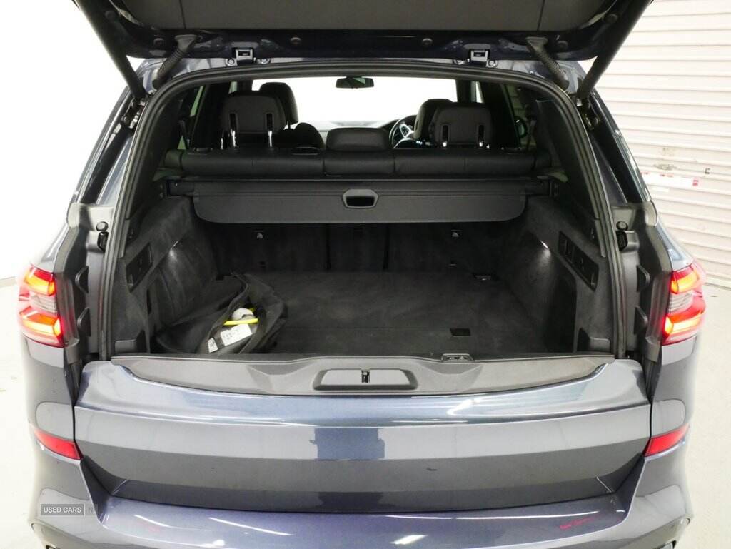 Nov 2021 BMW X5 xDrive45e M Sport 5dr Auto