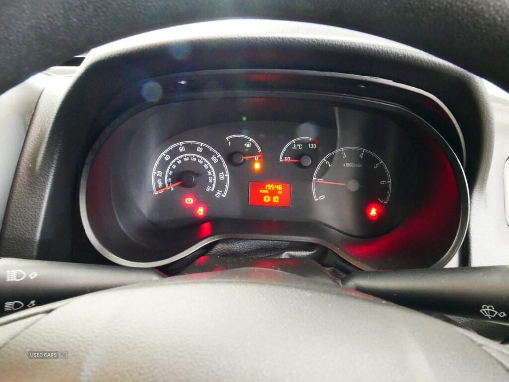 Nov 2017 Vauxhall Combo 2000 1.3 CDTI 16V 95ps H1 Van Euro 6 [Start Stop]