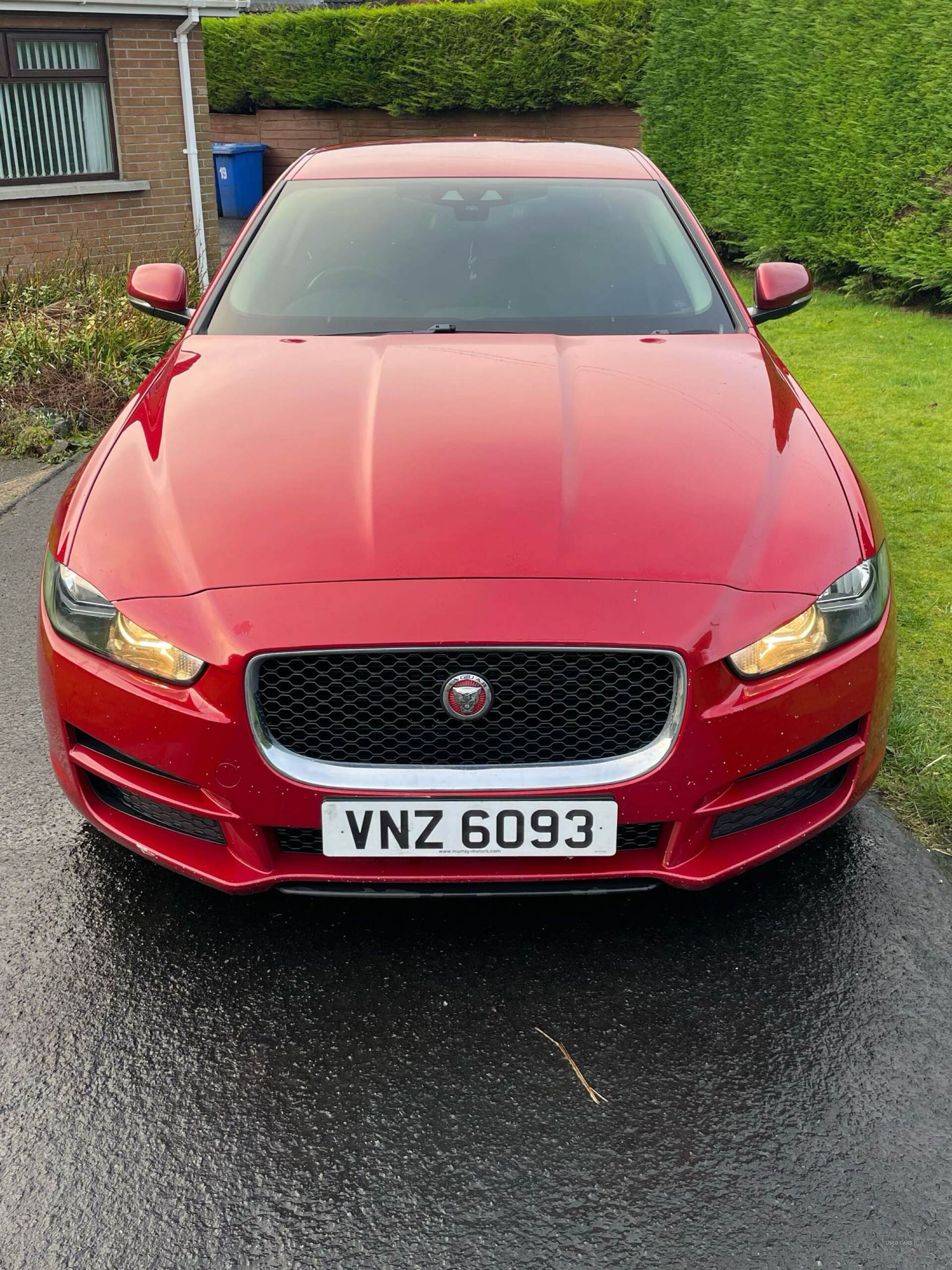 Nov 2015 Jaguar XE 2.0d SE 4dr