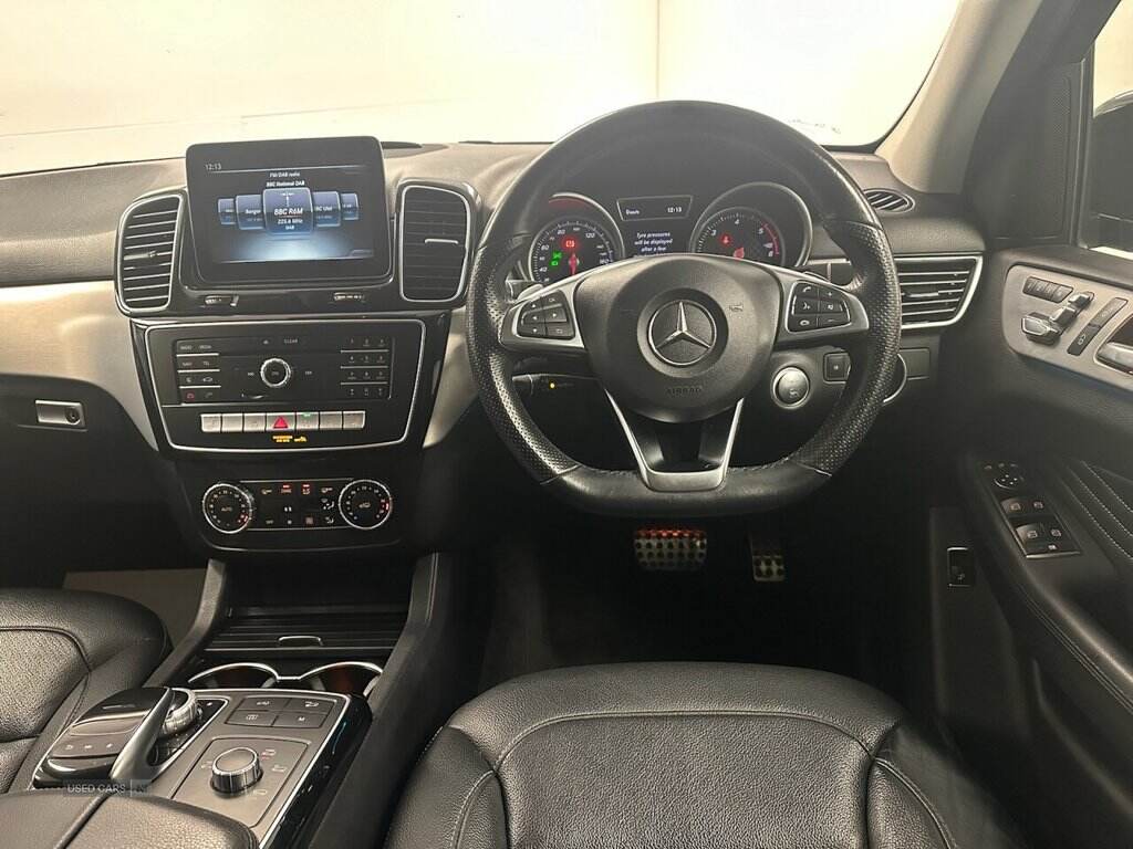 Jan 2017 Mercedes-Benz GLE GLE 350d 4Matic AMG Line Premium 5dr 9G-Tronic