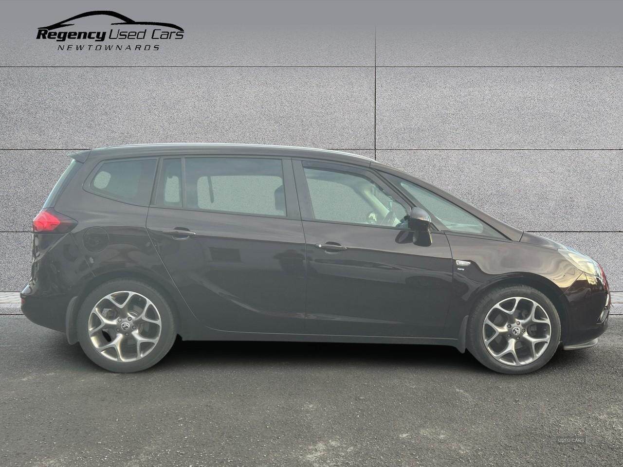 Apr 2016 Vauxhall Zafira Tourer 1.4T SRi 5dr Auto