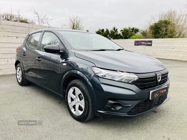 Dacia Sandero HATCHBACK in Down