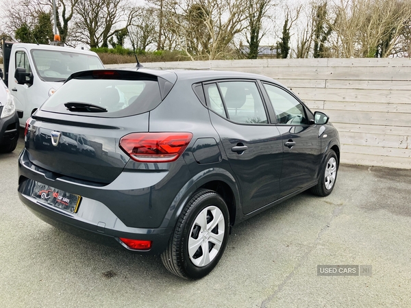 Dacia Sandero HATCHBACK in Down