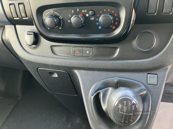 Vauxhall Vivaro L1 DIESEL in Down