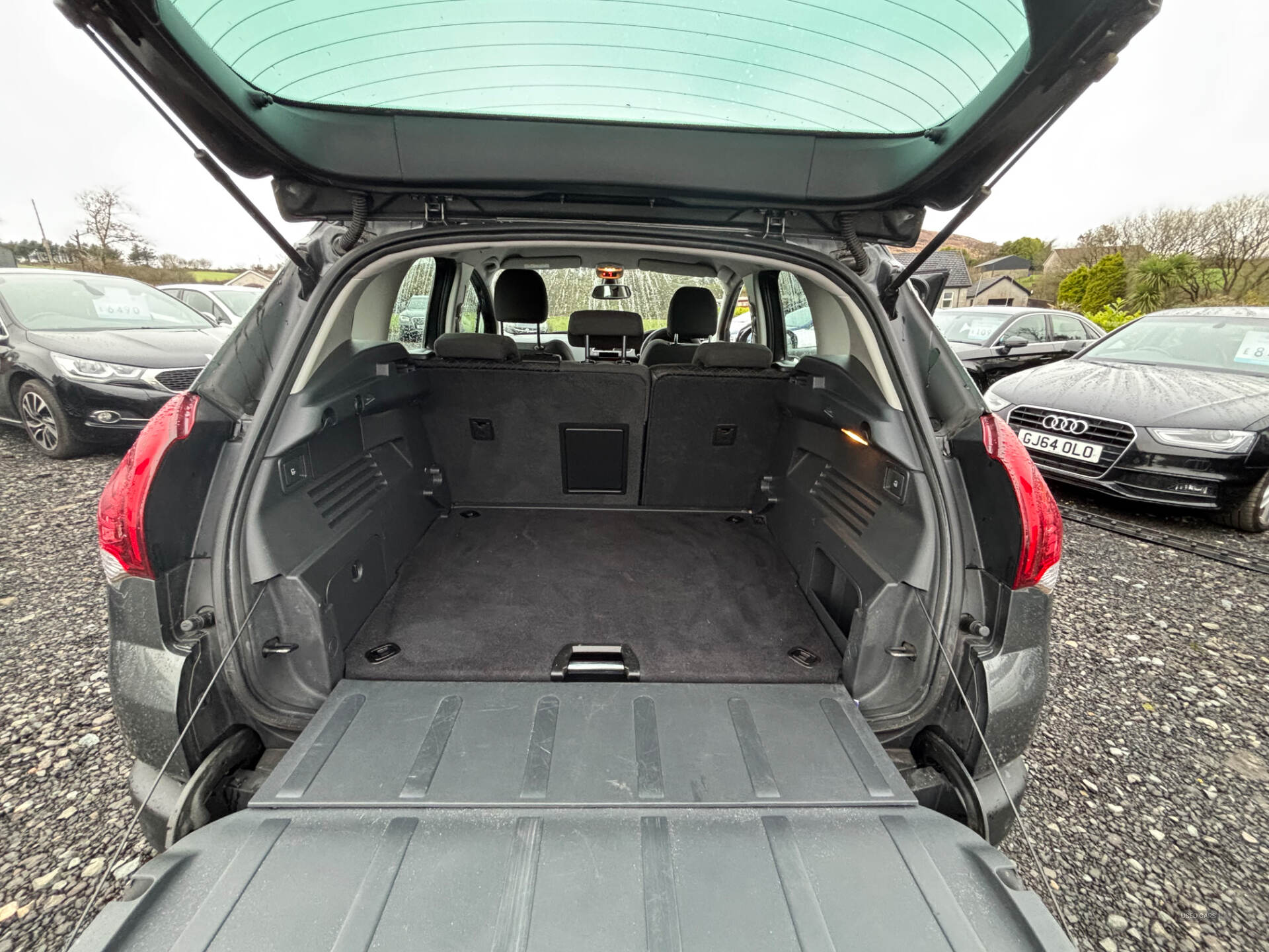 Peugeot 3008 DIESEL ESTATE in Tyrone