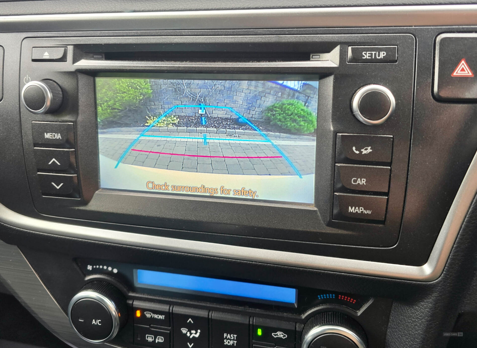 Mar 2015 Toyota Auris 1.4 D-4D Icon 5dr