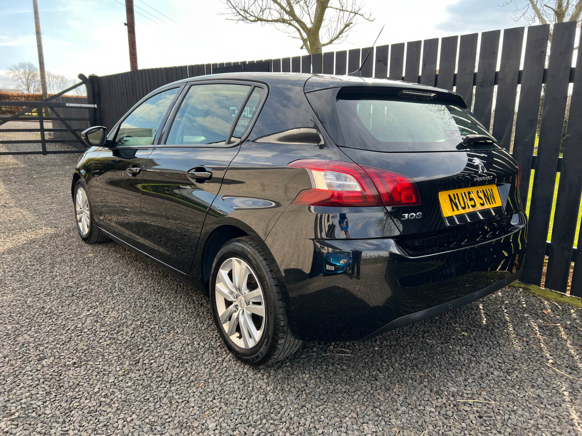 May 2015 Peugeot 308 1.6 HDi 115 Active 5dr