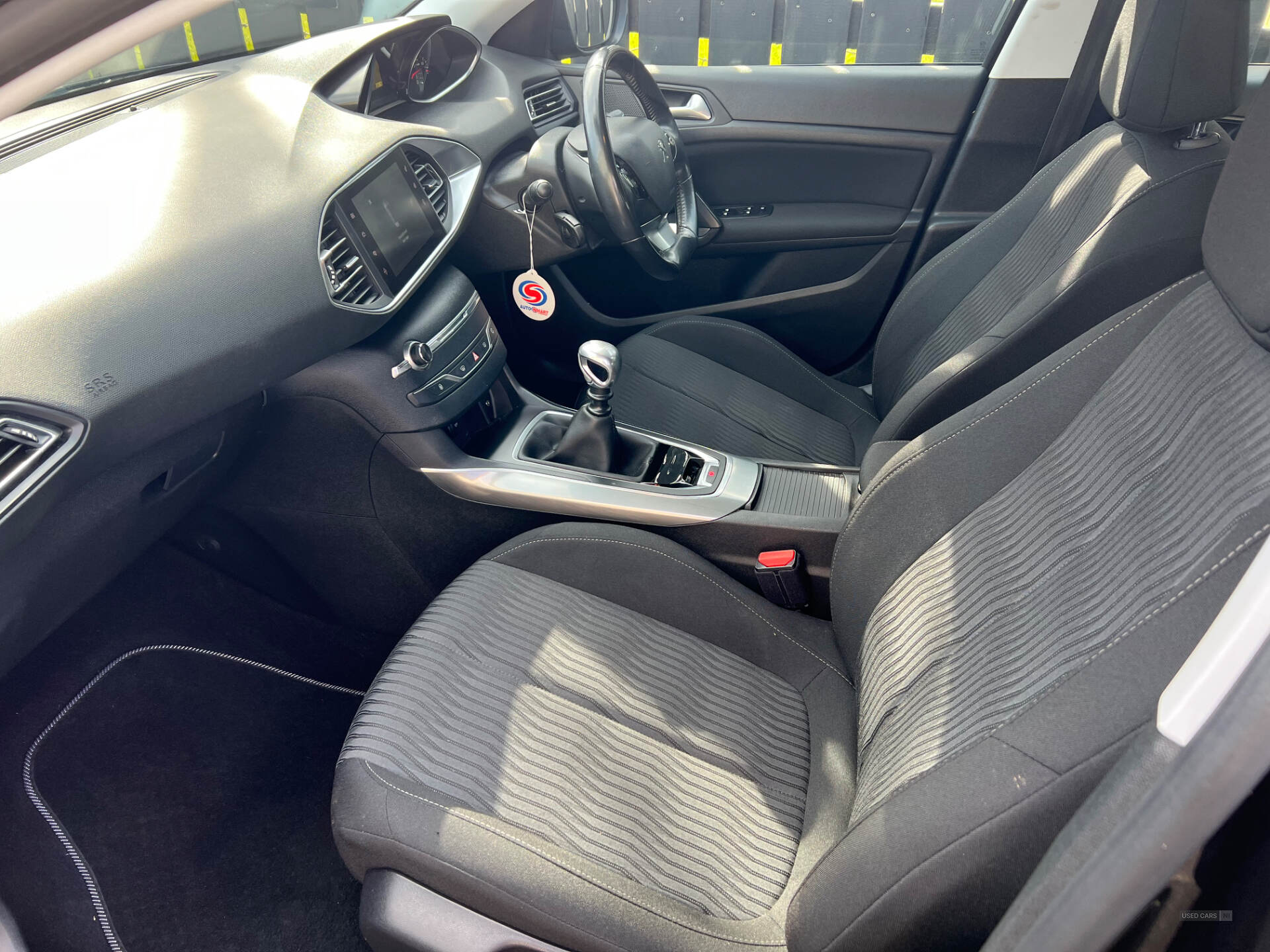 May 2015 Peugeot 308 1.6 HDi 115 Active 5dr