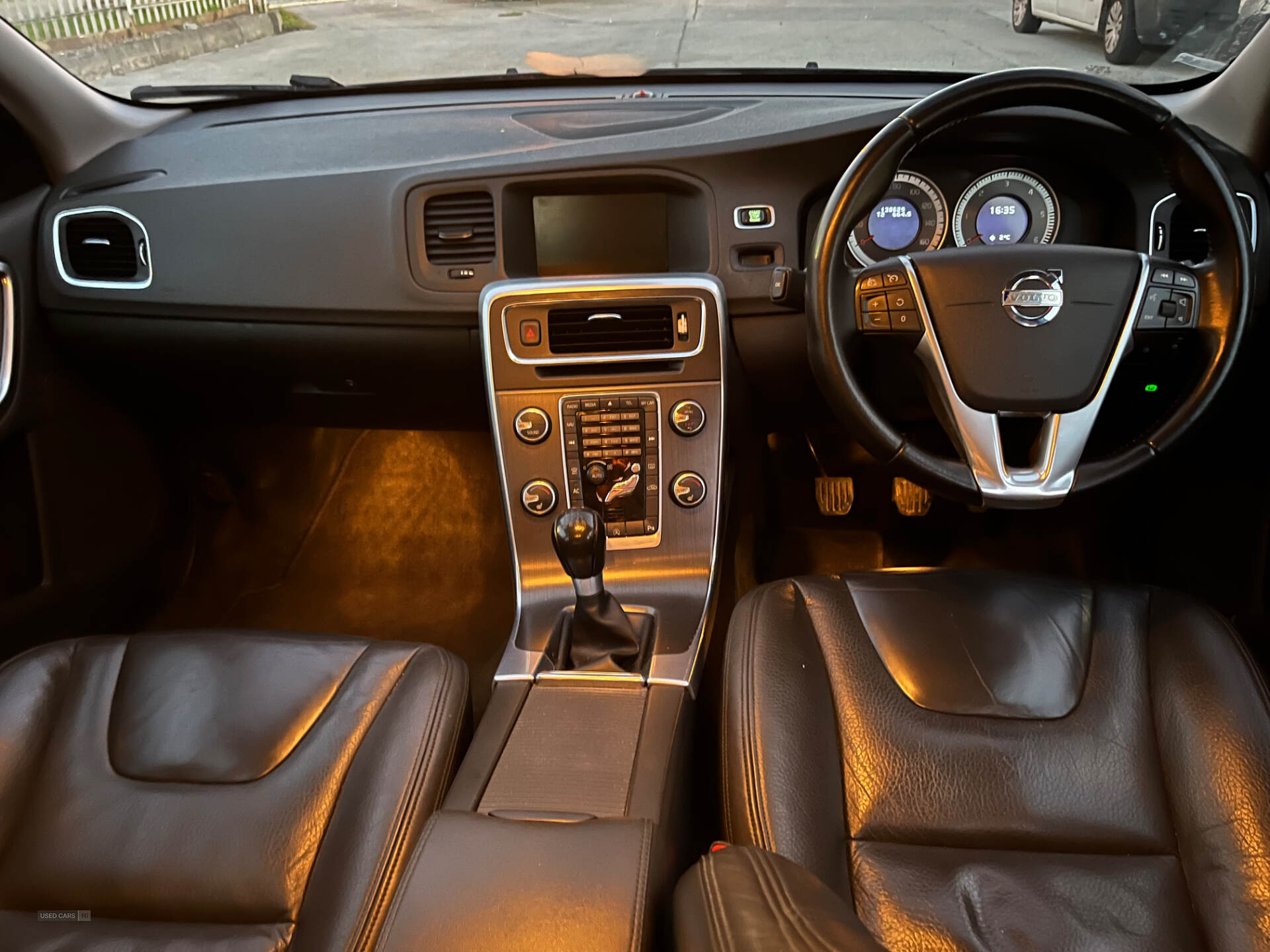 Mar 2013 Volvo V60 D3 [136] SE Nav 5dr
