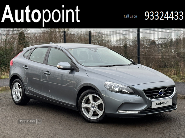 Volvo V40 DIESEL HATCHBACK in Antrim