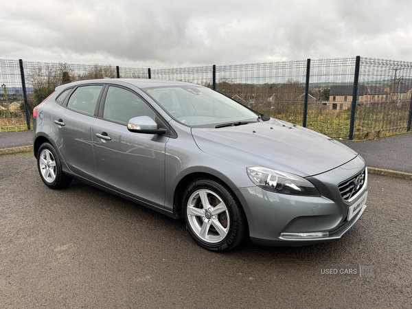 Volvo V40 DIESEL HATCHBACK in Antrim