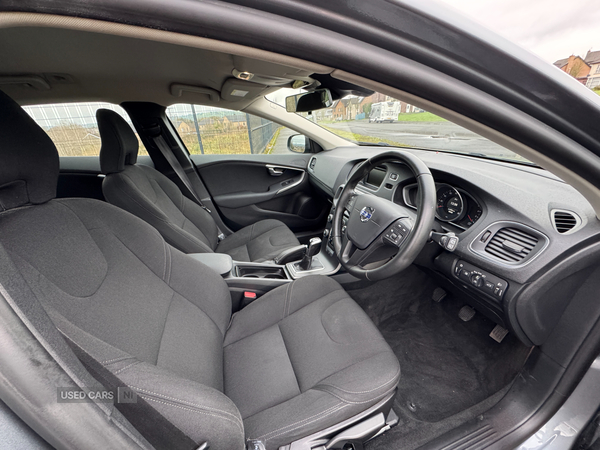 Volvo V40 DIESEL HATCHBACK in Antrim