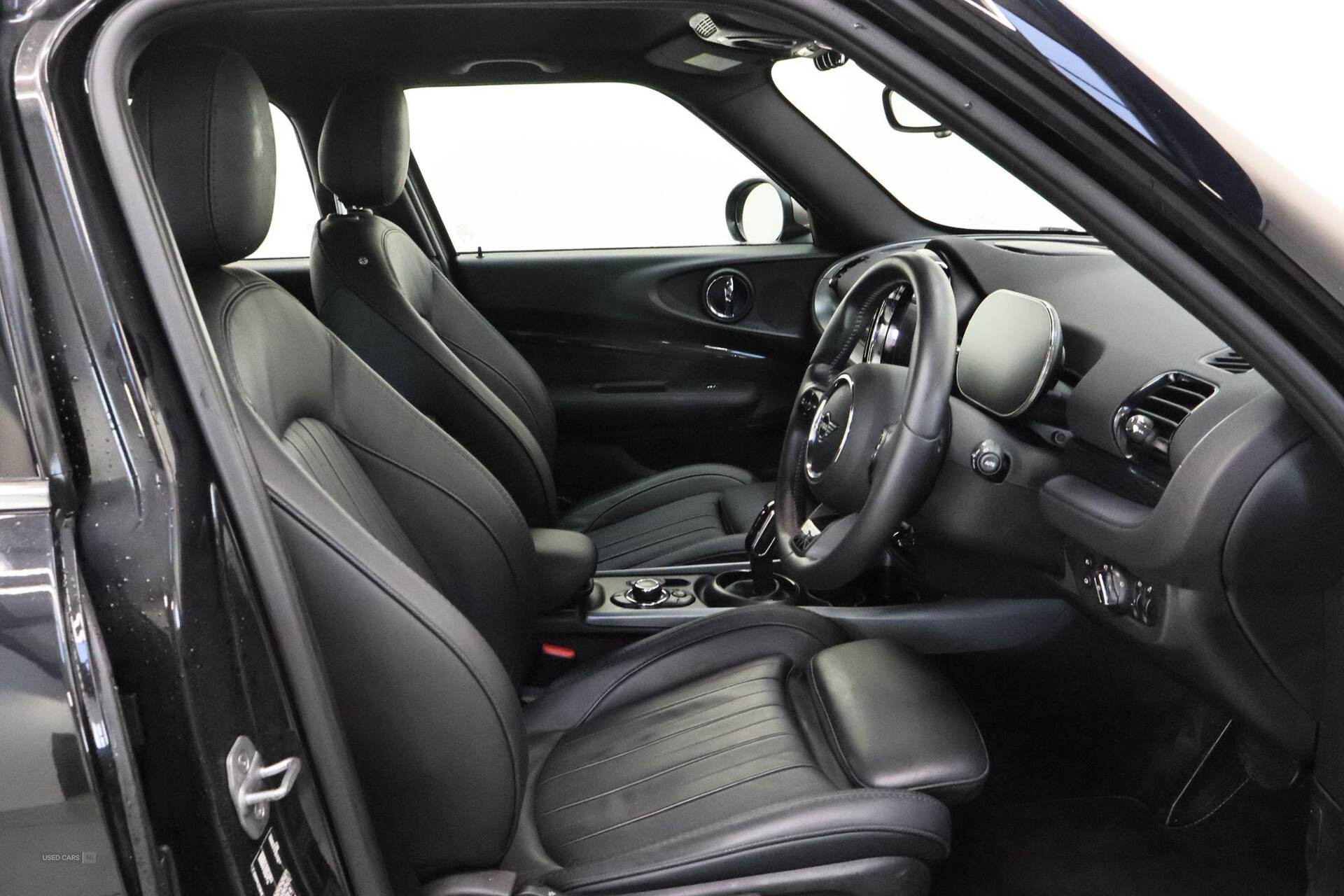 Feb 2023 MINI Clubman 1.5 Cooper Exclusive 6dr Auto