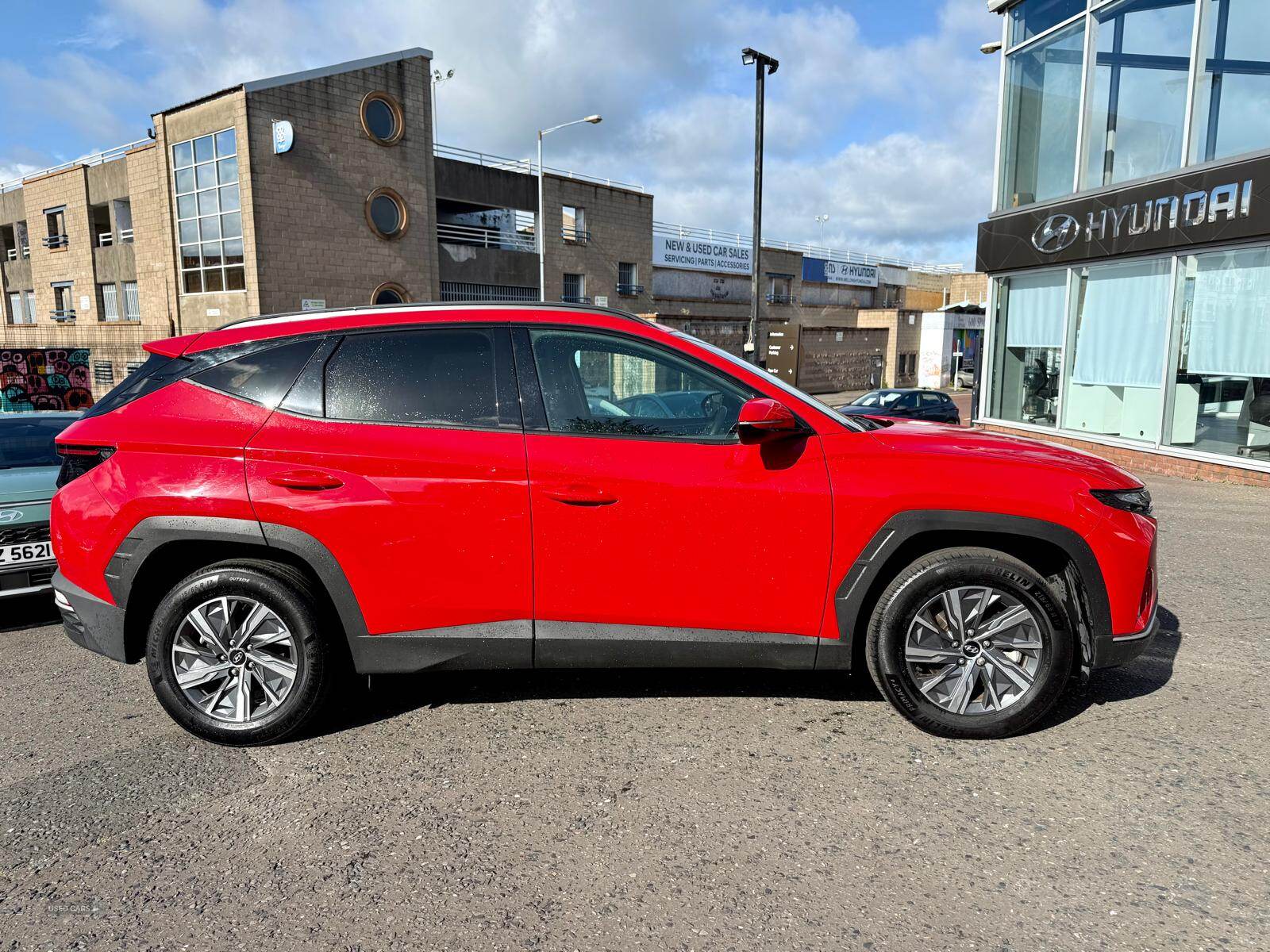 Hyundai Tucson ESTATE in Down