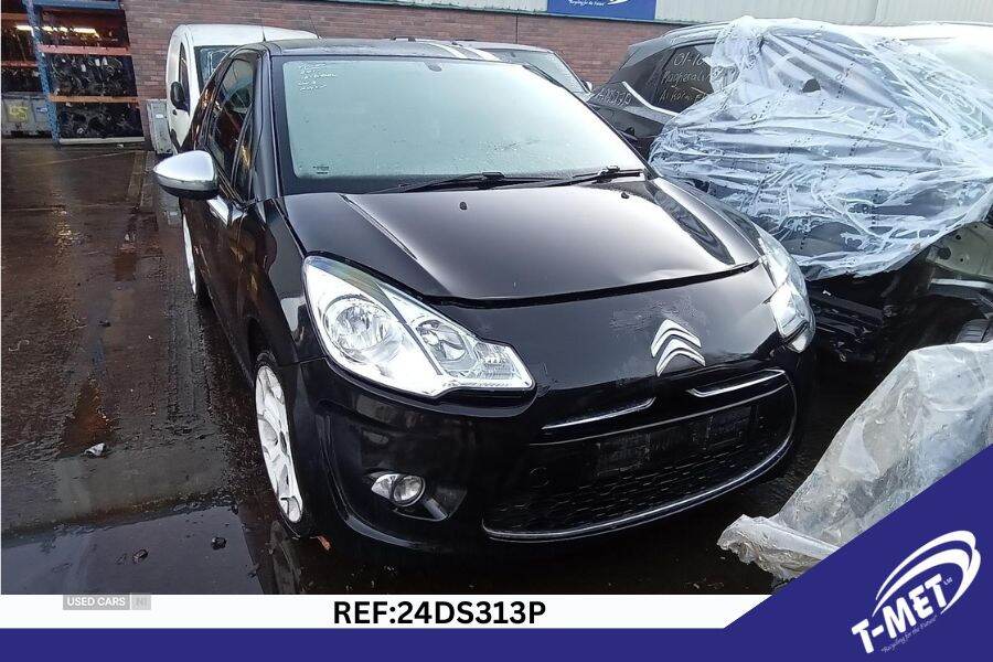 Mar 2011 Citroen DS3 1.6 HDi Black 3dr