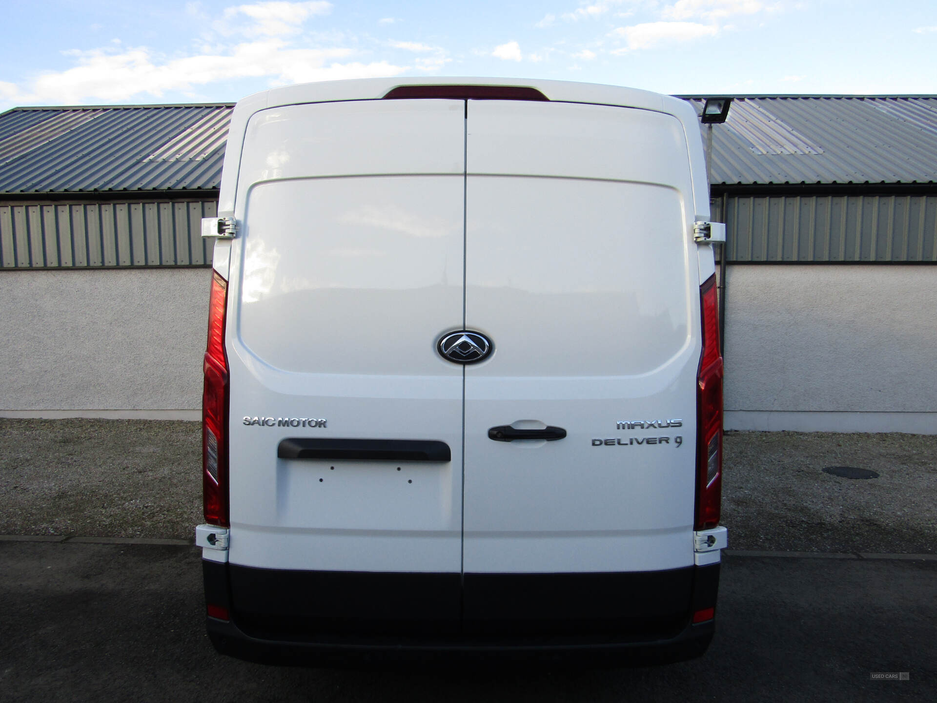 Oct 2021 MAXUS / LDV Deliver 9 2.0 D20 163 High Roof Van