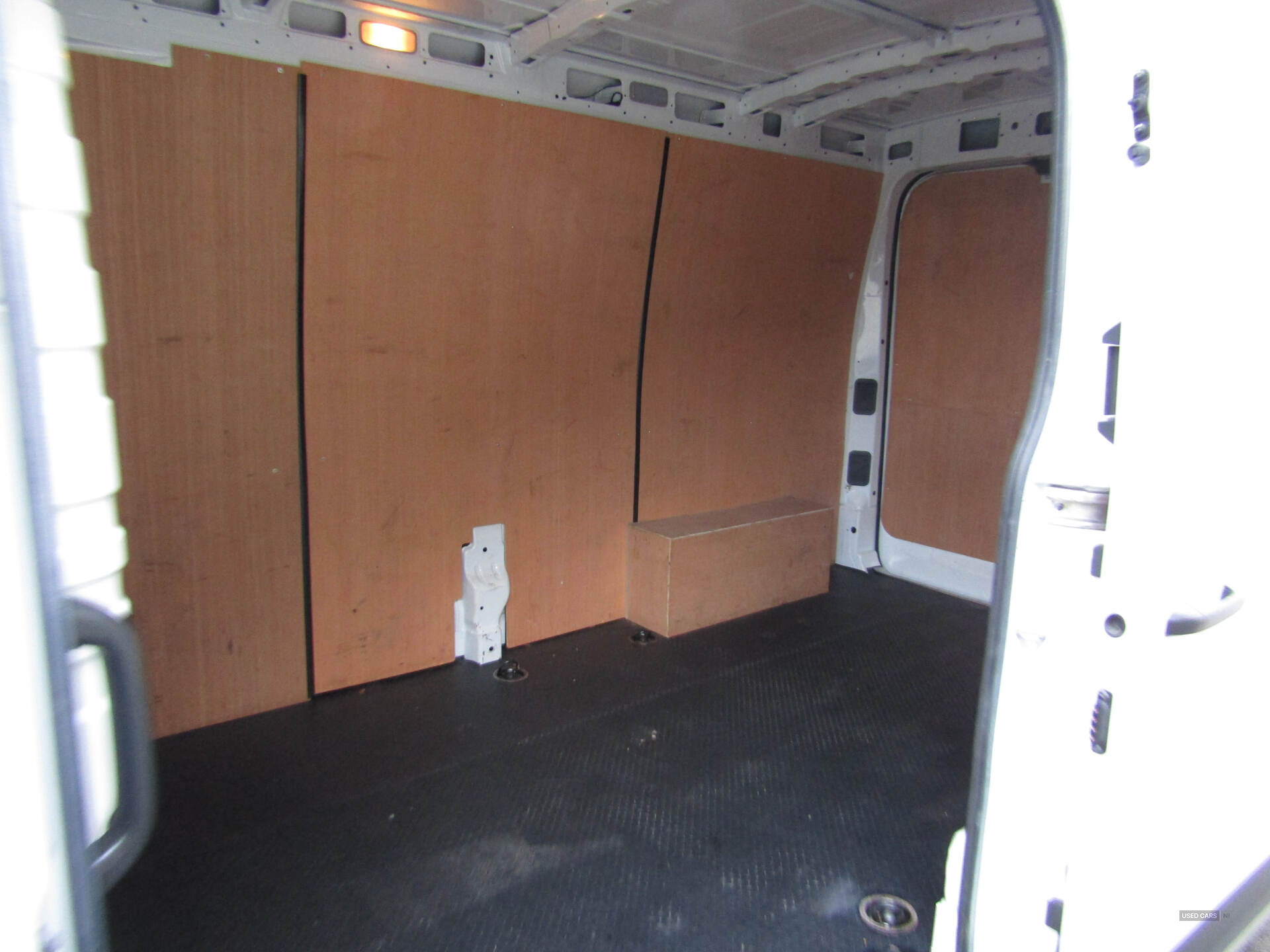 Oct 2021 MAXUS / LDV Deliver 9 2.0 D20 163 High Roof Van