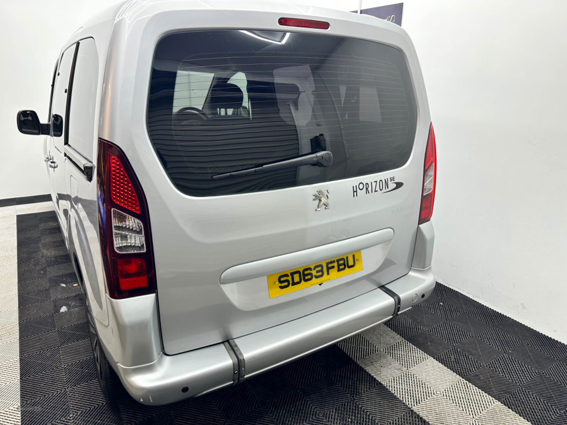 Nov 2013 Peugeot Partner Tepee 1.6 HDi 92 S 5dr